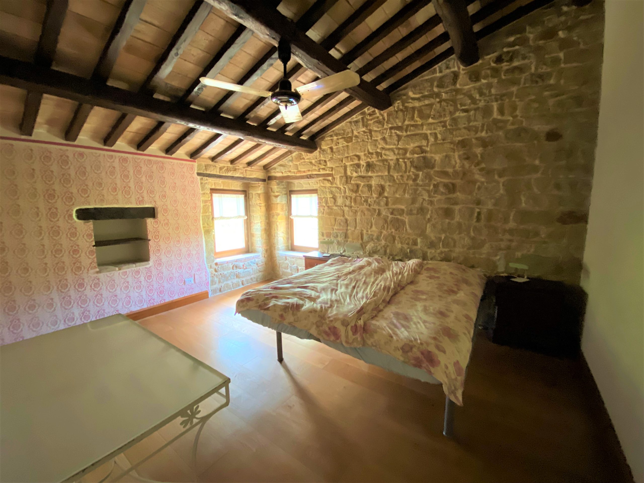 Casale Santa Maria , excellently restored for sale in Gualdo