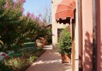 Prestigious villa in a splendid hilly position in Potenza Picena with sea view, olive grove, swimming pool and dependence.