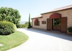 Prestigious villa in a splendid hilly position in Potenza Picena with sea view, olive grove, swimming pool and dependence.
