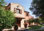Prestigious villa in a splendid hilly position in Potenza Picena with sea view, olive grove, swimming pool and dependence.