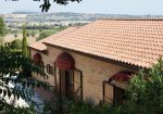 Prestigious villa in a splendid hilly position in Potenza Picena with sea view, olive grove, swimming pool and dependence.