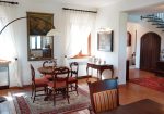 Prestigious villa in a splendid hilly position in Potenza Picena with sea view, olive grove, swimming pool and dependence.
