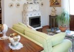 Prestigious villa in a splendid hilly position in Potenza Picena with sea view, olive grove, swimming pool and dependence.