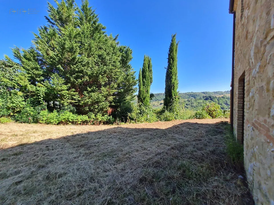 Beautiful farmhouse in Ripatransone, Ascoli Piceno of sale