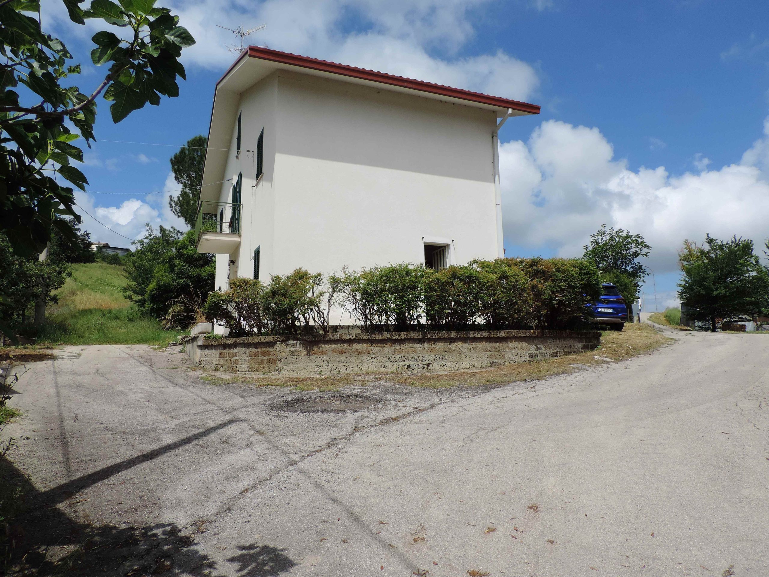 House for sale Roccamontepiano