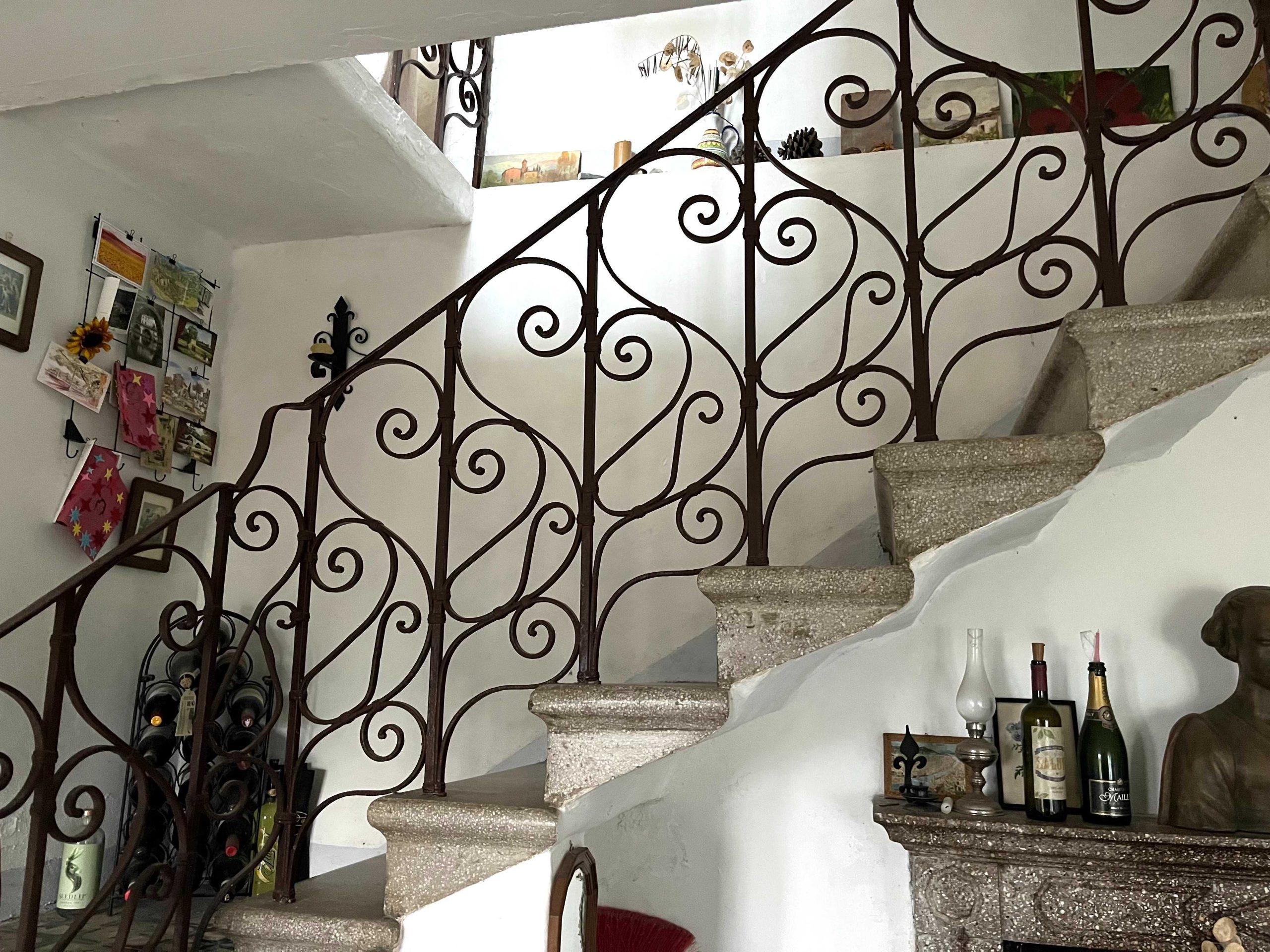 Detached house near Bagni di Lucca, Tuscany (110,000 Euro: cash sale)