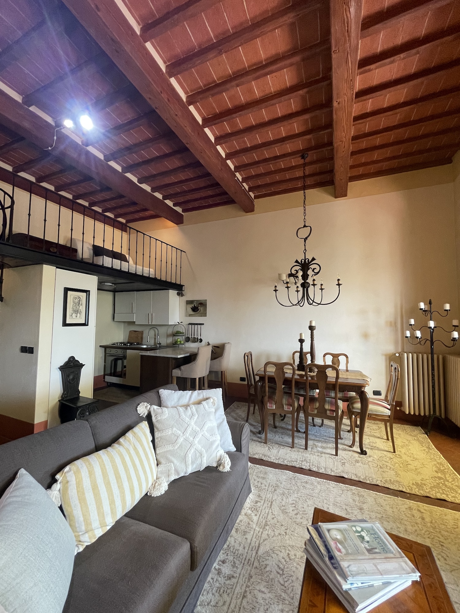 Apartment in Historic Building with Large Panoramic Terrace