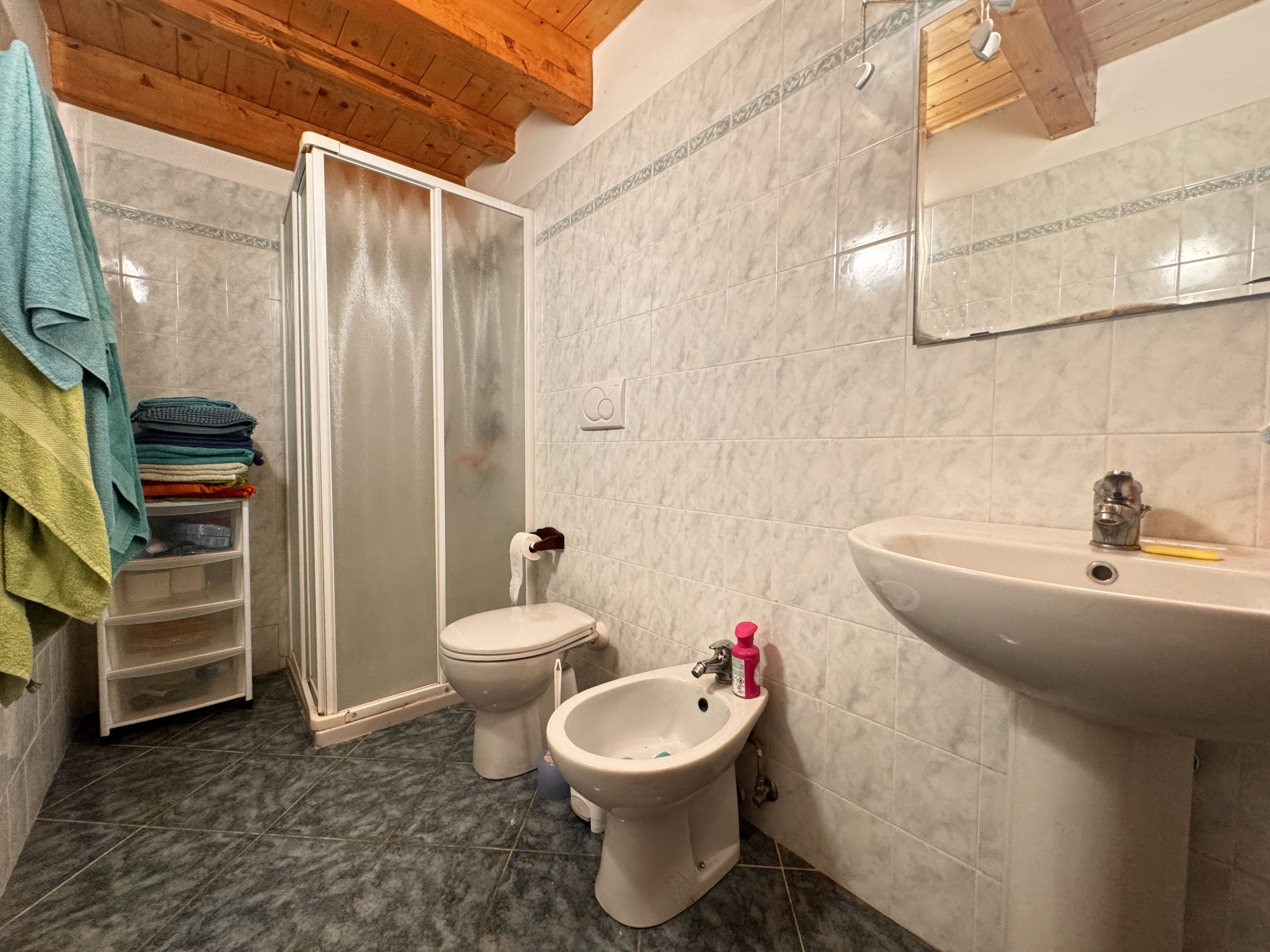 House in perfect conditions with terrace