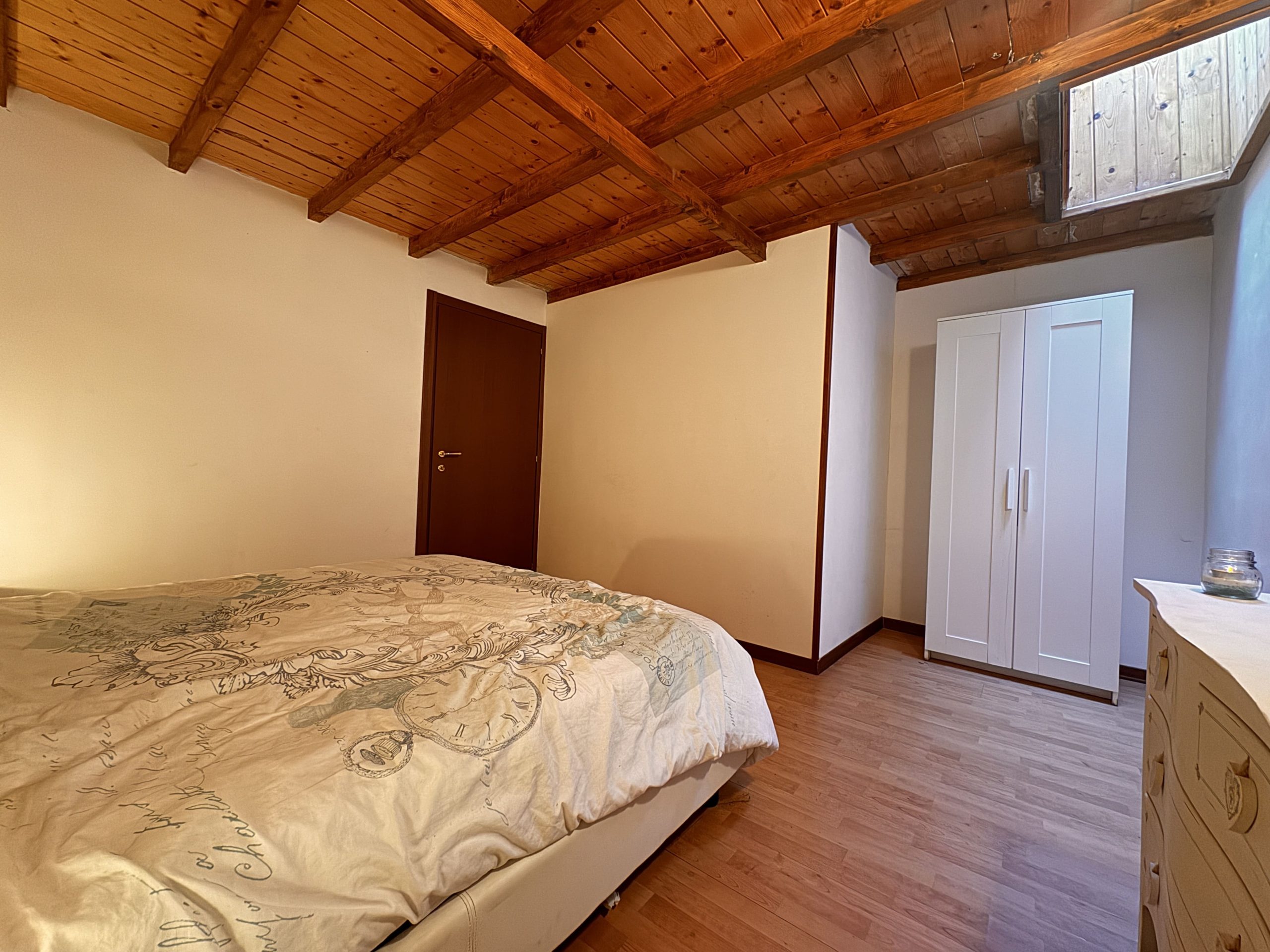 House in perfect conditions with terrace