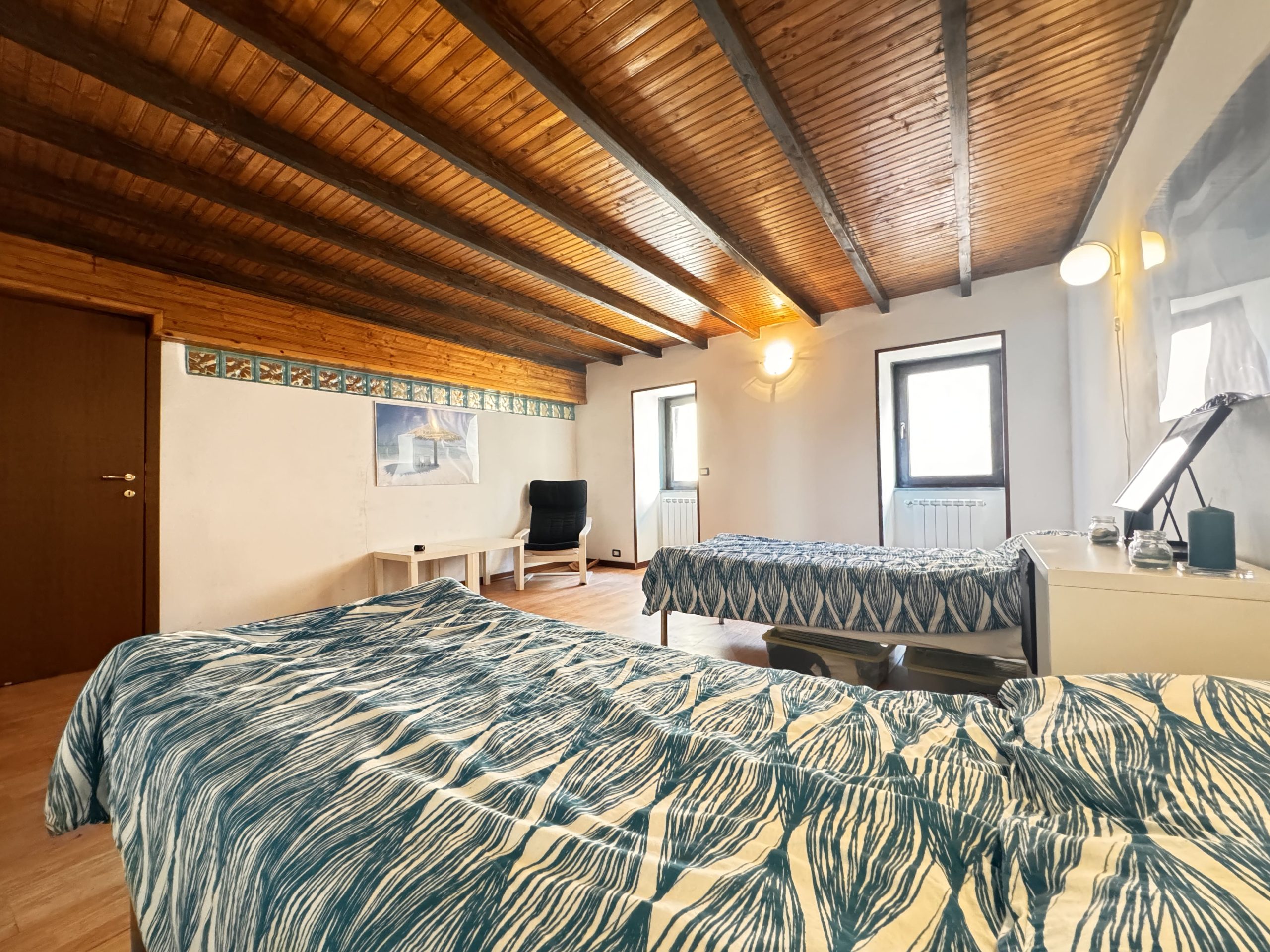 House in perfect conditions with terrace