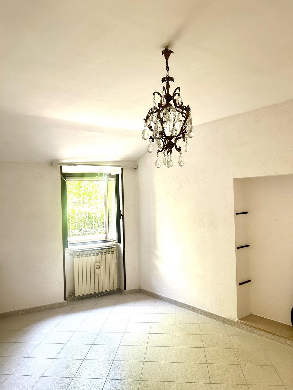 Beautiful stone house for sale in Veroli, Lazio region. Two homes for the price of one, renovated and partially furnished.