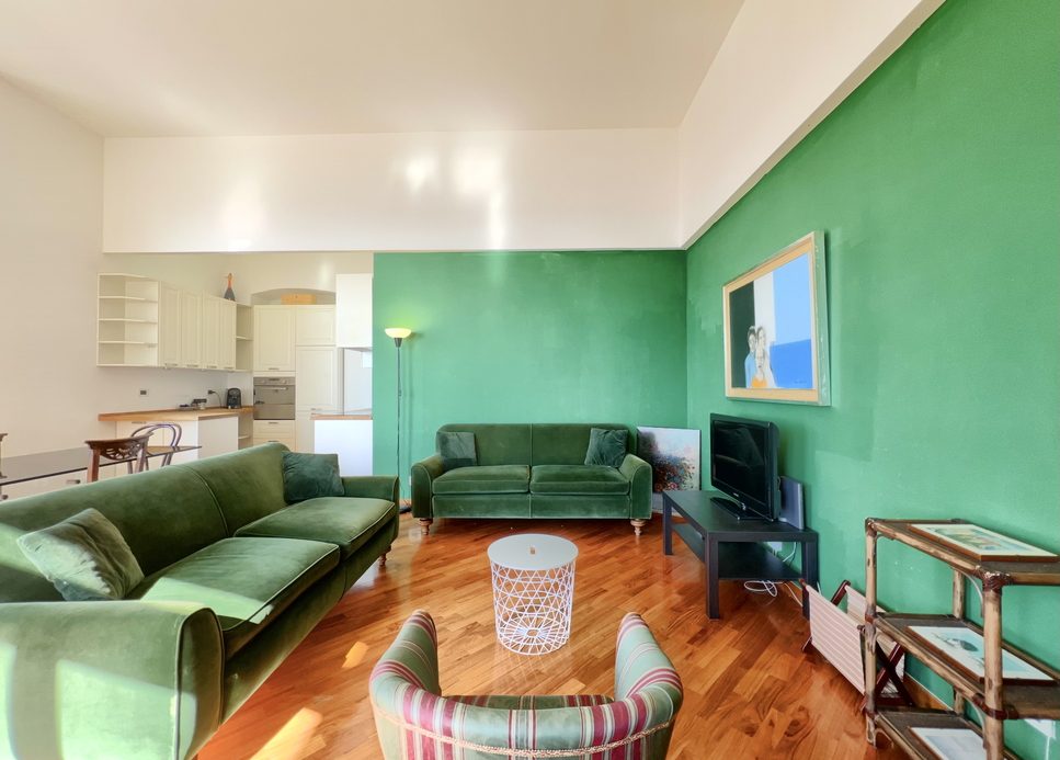 Sea Facing Apartment – Genoa, Liguria