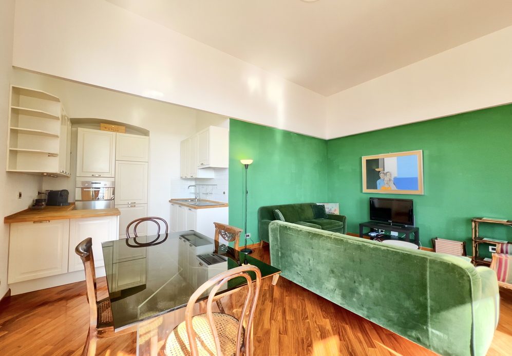 Sea Facing Apartment – Genoa, Liguria