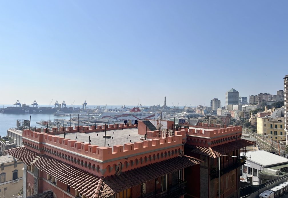Sea Facing Apartment – Genoa, Liguria