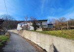 House with private garden in panoramic hamlet