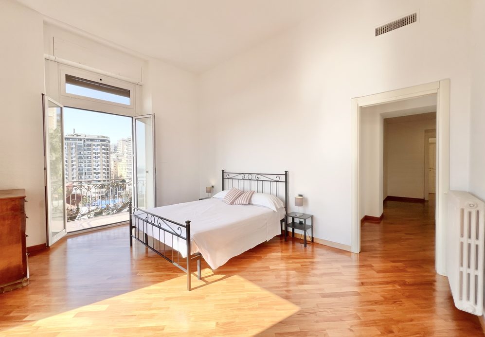 Sea Facing Apartment – Genoa, Liguria