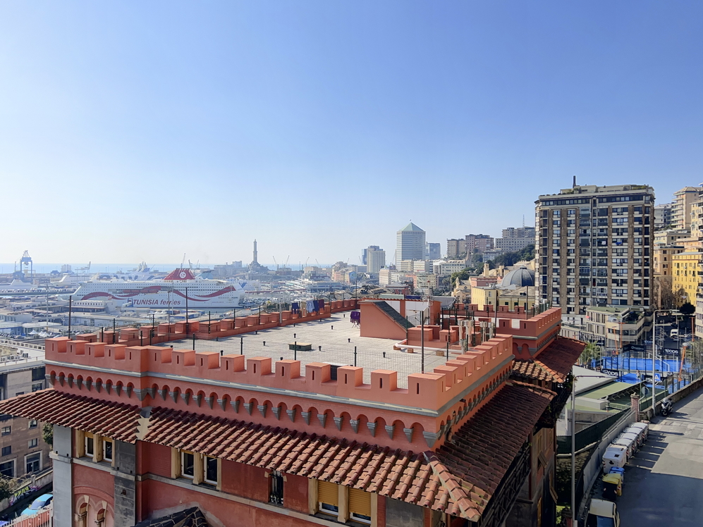 Sea Facing Apartment – Genoa, Liguria