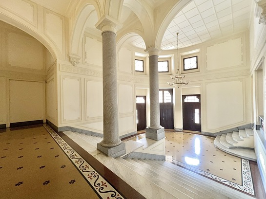 Sea Facing Apartment – Genoa, Liguria
