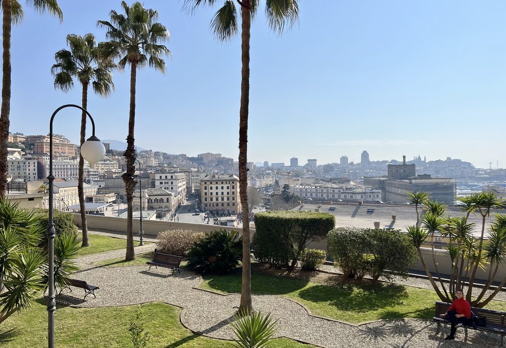 Sea Facing Apartment – Genoa, Liguria