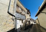 House free from ground to roof in a mountain villa