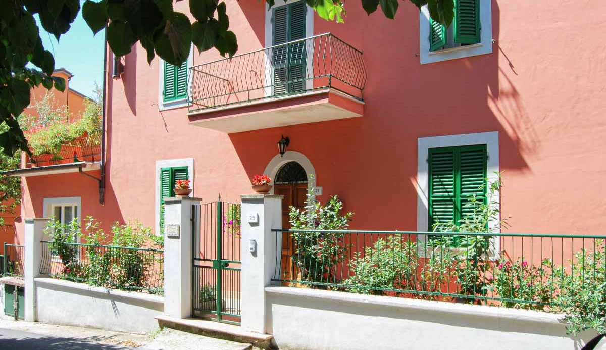 Your Italian Dream Awaits: Invest in a Thriving B&B in Umbria, Casa Lilla.