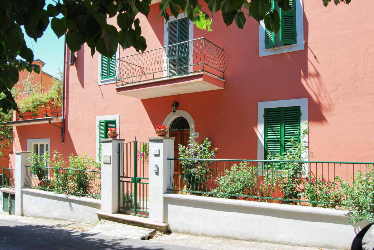 Your Italian Dream Awaits: Invest in a Thriving B&B in Umbria, Casa Lilla.