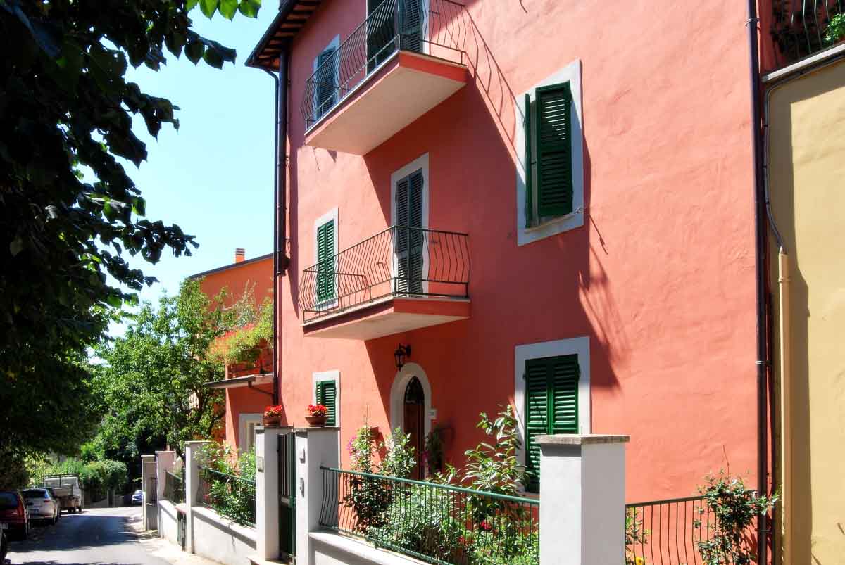 Your Italian Dream Awaits: Invest in a Thriving B&B in Umbria, Casa Lilla.