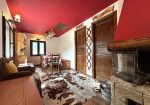 Detached house with garden and private spa.