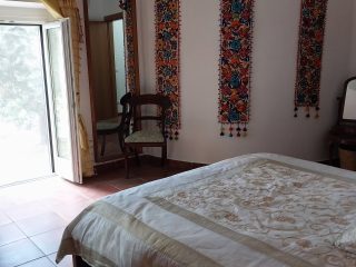 downstairs-bedroom