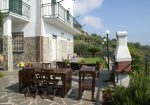 Semi-detached villa of 350 square meters with an unparalleled sea view just 800 meters from the splendid beaches of Lavagna
