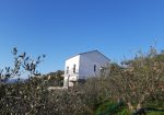 Semi-detached villa of 350 square meters with an unparalleled sea view just 800 meters from the splendid beaches of Lavagna