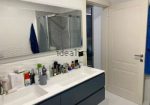 Terraced house of 242 square meters. Completely renovated with recovery of the attic
