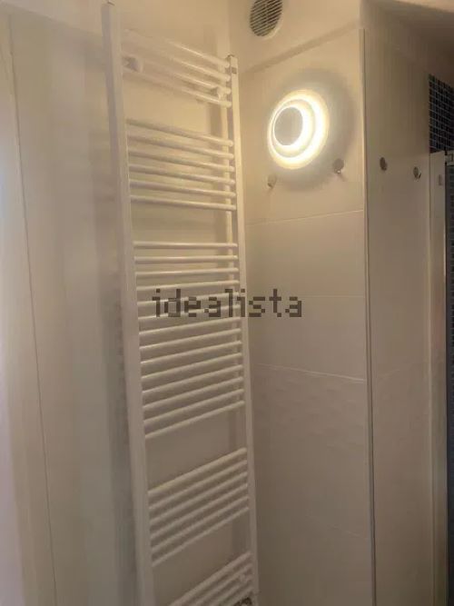 Terraced house of 242 square meters. Completely renovated with recovery of the attic