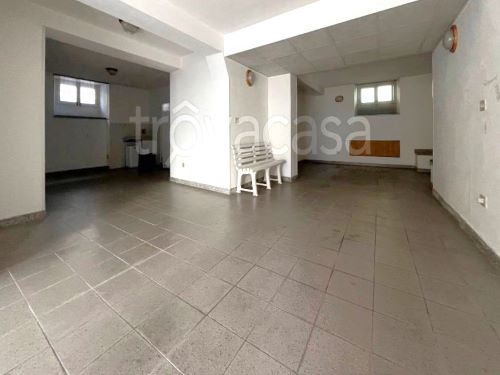 Semi-detached villa – In a convenient and quiet area
