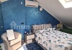 Terraced house of 242 square meters. Completely renovated with recovery of the attic