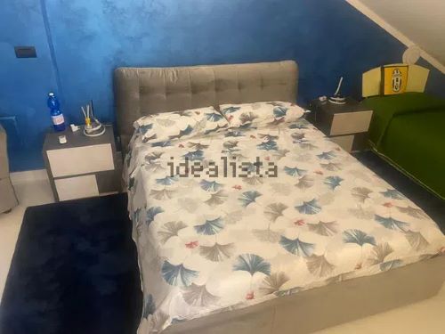 Terraced house of 242 square meters. Completely renovated with recovery of the attic