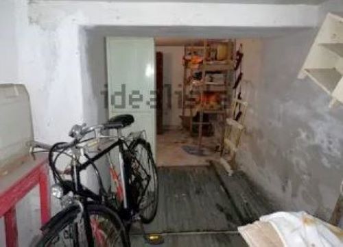 Four-room apartment – Convenient to the sea and center