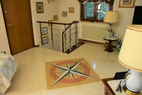 Independent two-storey villa of two hundred and twenty square meters – Sea View
