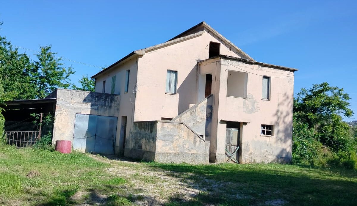 Exceptional Investment Opportunity in the Heart of Le Marche
