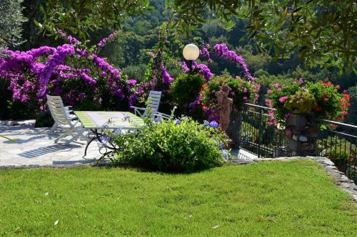 Independent two-storey villa of two hundred and twenty square meters – Sea View