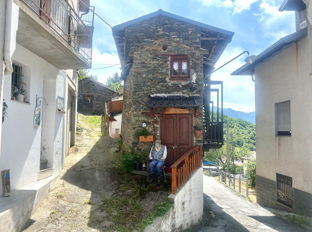 Recently renovated house with outbuilding.