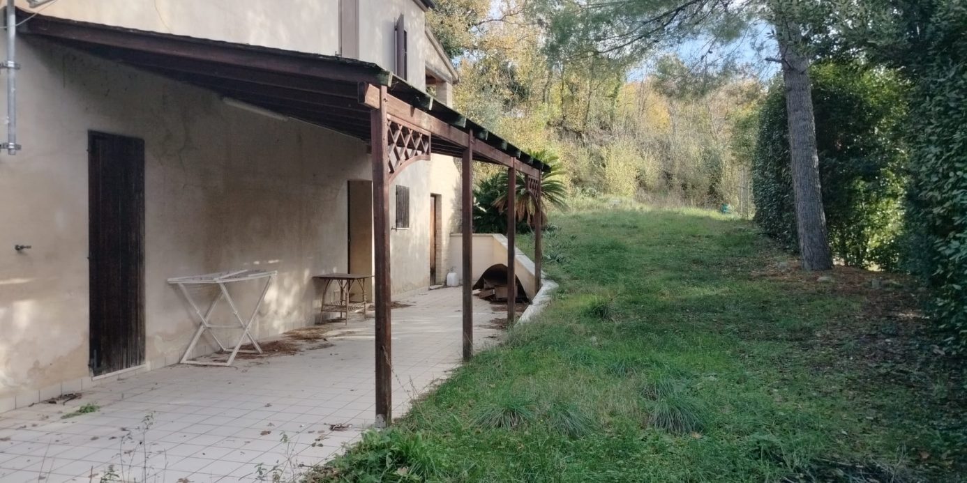 DETACHED HOUSE Offida (AP)