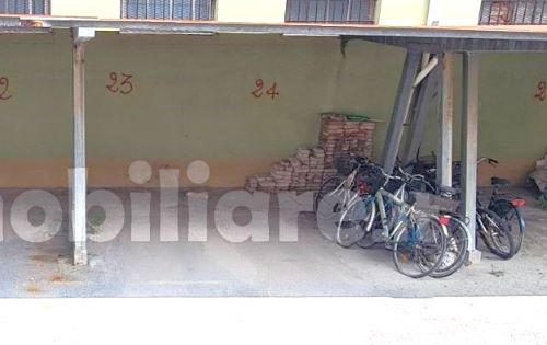 Terraced house of 242 square meters. Completely renovated with recovery of the attic