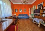 Four-room apartment – Convenient to the sea and center