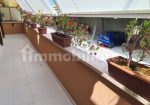 Terraced house of 242 square meters. Completely renovated with recovery of the attic