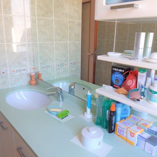 Rif. 2066 – Rapallo – Via Cordano – A due passi dal centro e Stazione FFSS in zona Funivia – Appartamento Bilocale di cinquanta metriquadrati – Soleggiato – Vista aperta – Piano alto con ascensore – C