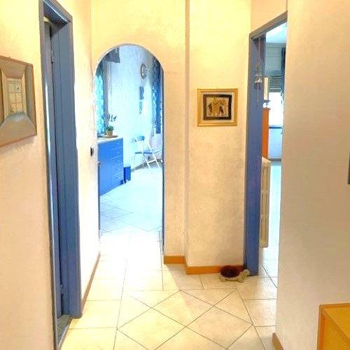 Rif. 2878 – Rapallo – Via Toti – Appartamento Bilocale di cinquantacinque metriquadrati – Ultimo Piano con ascensore – A