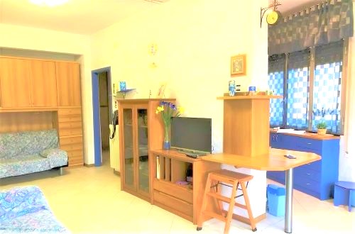 Rif. 2878 – Rapallo – Via Toti – Appartamento Bilocale di cinquantacinque metriquadrati – Ultimo Piano con ascensore – A
