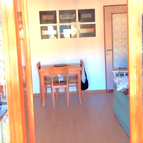 Rif. 2066 – Rapallo – Via Cordano – A due passi dal centro e Stazione FFSS in zona Funivia – Appartamento Bilocale di cinquanta metriquadrati – Soleggiato – Vista aperta – Piano alto con ascensore – C