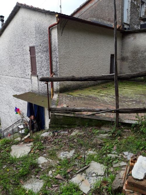 Rif. 2423 – Rapallo – Villino Bipiano di cento metriquadrati – Località Coreglia – A pochi minuti dal Santuario di Monta